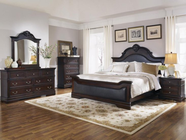 Modal Additional Images for Cambridge Wood Eastern King Panel Bed Cappuccino