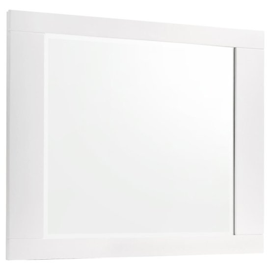 Felicity 4-piece Queen Bedroom Set White High Gloss