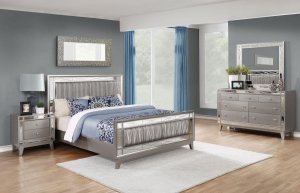 (image for) Leighton 4-piece Eastern King Bedroom Set Metallic Mercury