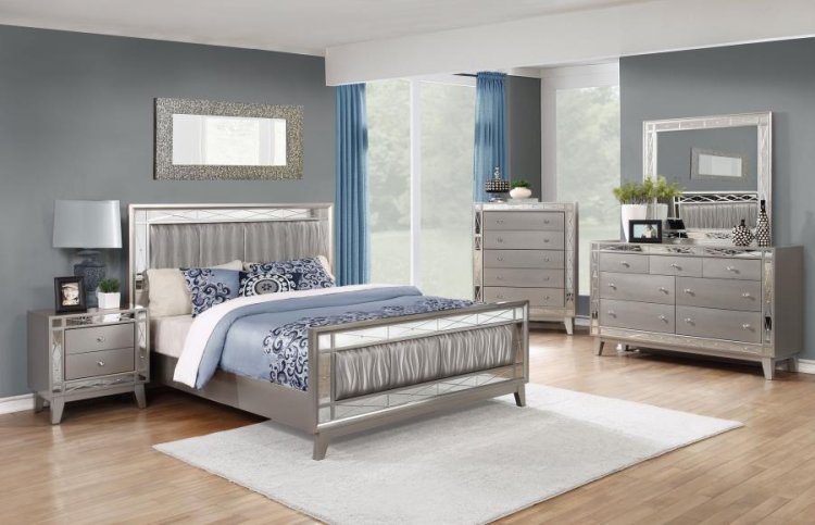 Modal Additional Images for Leighton Wood Queen Panel Bed Metallic Mercury