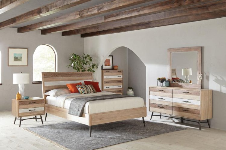 Modal Additional Images for Marlow Wood Eastern King Panel Bed Rough Sawn Multi
