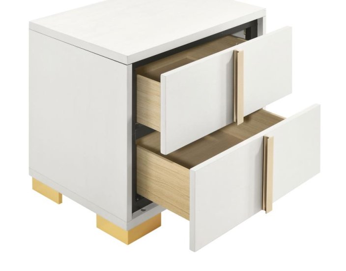 Marceline 4-piece Eastern King Bedroom Set White