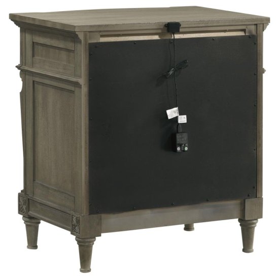 Alderwood 4-piece Queen Bedroom Set French Grey