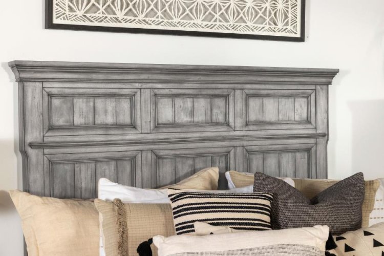 Avenue Wood Eastern King Panel Bed Weathered Grey