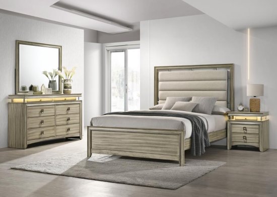 (image for) Giselle 4-piece Queen Bedroom Set Rustic Beige
