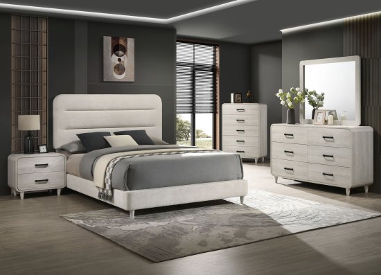 (image for) CM4900 Nyomi White